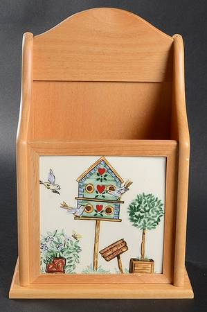 Birdhouse 10" Natural Wood Letter Holder  HC