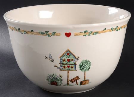 Birdhouse 10" Large Salad Serving Bowl