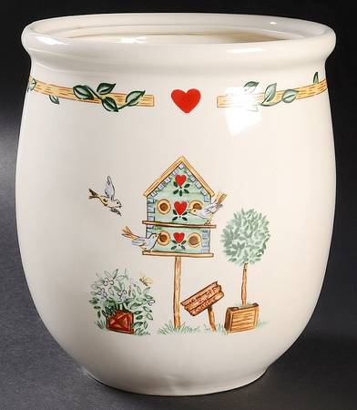 Birdhouse Large Canister No Lid