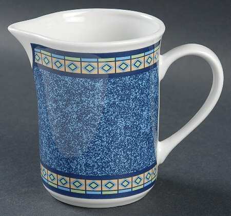 Gala Creamer