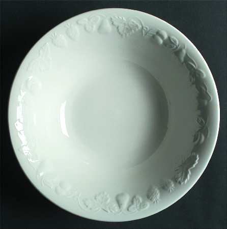 Orchard 9" Round Vegetable Bowl