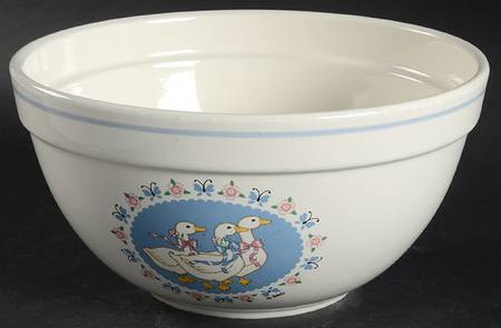 Ribbon Geese 8" Mixing Bowl