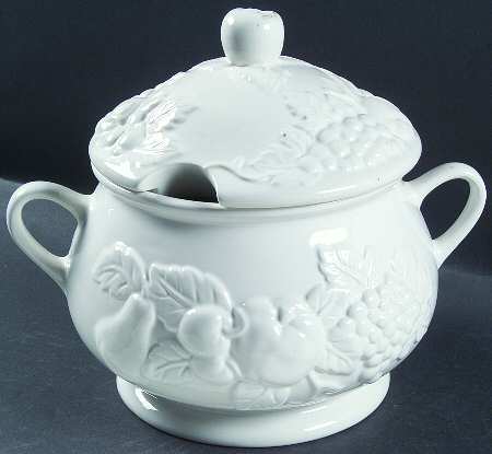 Nature Tureen &  Lid