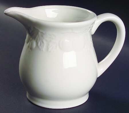 Nature 40 Oz Pitcher