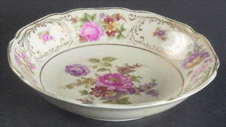 Wettin (Scalloped) Fruit/Dessert (Sauce) Bowl