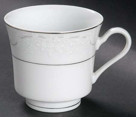 Riviera Footed Cup
