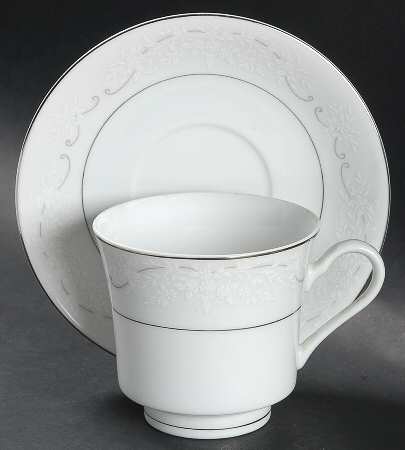 Riviera Footed Cup & Saucer Set