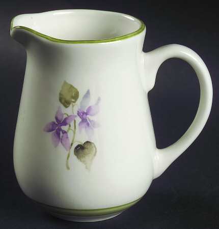 Seasons Creamer