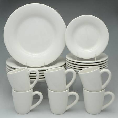 Blanc De Blanc 18 Piece Set