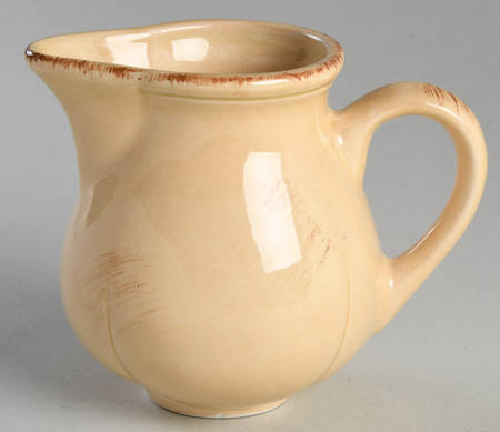 Auvignon Beige Creamer