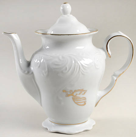 Gabrielle's Christmas Coffee Pot & Lid by Tienshan