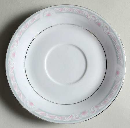 Coquille Saucer