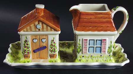 Ma Maison Creamer & Sugar with Lid & Tray Set