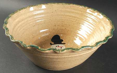 Traditional Snowman (Made in Mold) Scalloped Bowl