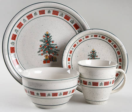 Christmas 4 Piece Place Setting
