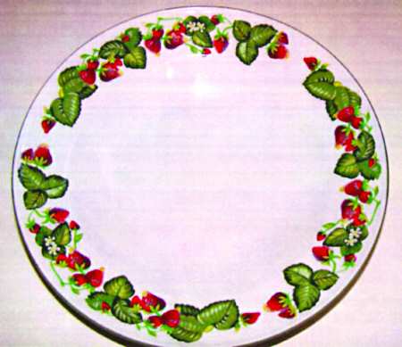 Very Strawberry Dinner Plate