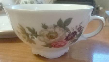 TIR413 Footed Cup