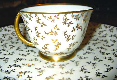 TLB6 Footed Cup