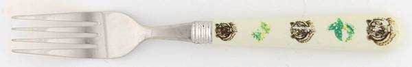 TIE54 Dinner Fork (7 1/2" or Larger)