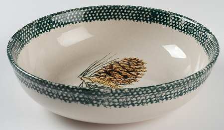 Evergreen 9" Round Vegetable Bowl