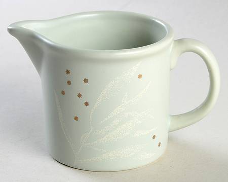Snow Leaf Creamer
