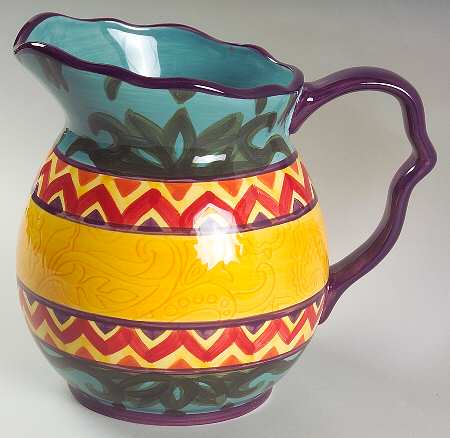 Merida 64 Oz Pitcher