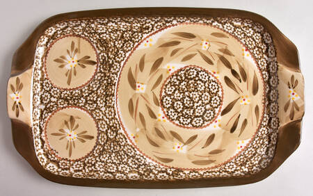 Old World Brown 16" Serving Tray for Round Baker & 2 Ramekins