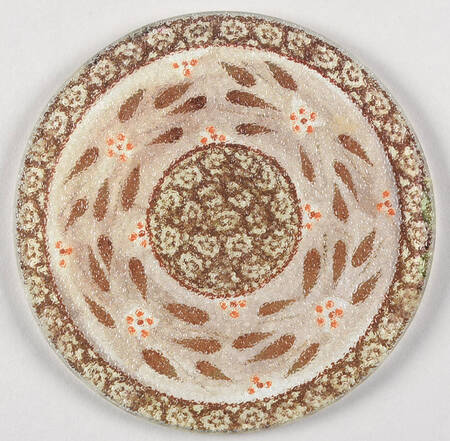Old World Brown Glass Trivet for 8" Round Baker