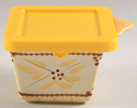 Old World Yellow Individual Square Baker & Plastic Lid by Temp-Tations