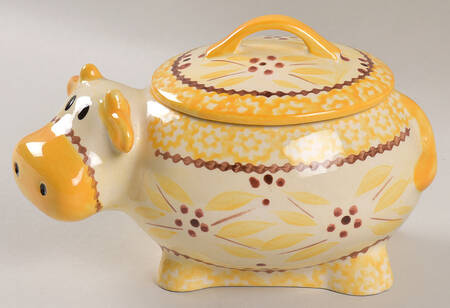 Old World Yellow Individual Casserole & Lid