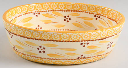 Old World Yellow Figural Oval Baker No Lid