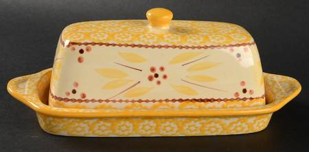 Old World Yellow 1/4 Lb Covered Butter