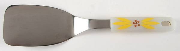 Old World Yellow Metal Spatula