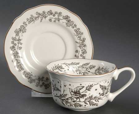 New England Toile Brown (Gamebird) Flat Cup & Saucer Set