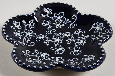 Floral Lace-Blue Figural Spoon Rest