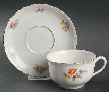 THU426 Flat Cup & Saucer Set