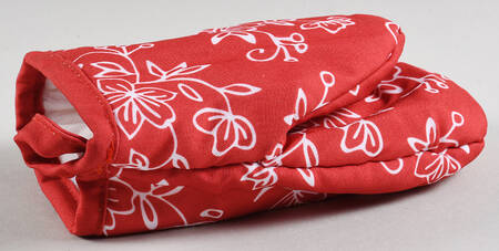 Floral Lace Red Mini Cloth Oven Mitt