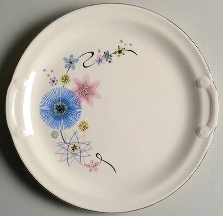 TST1048 (Platinum Trim) Cake Plate