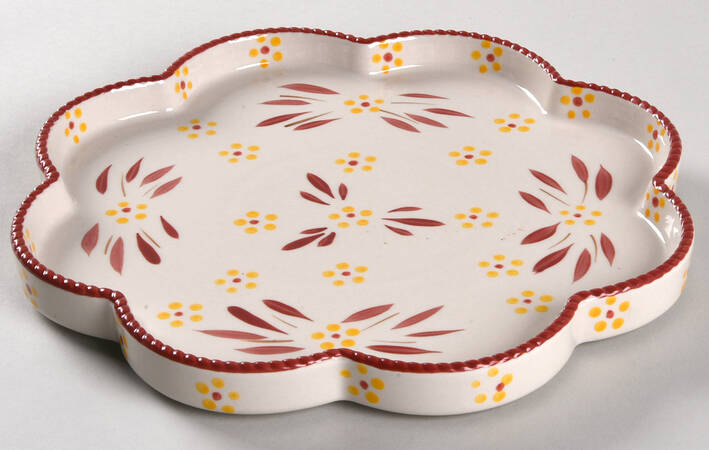 Old World Red Flower Shaped Lid-It (For 1.5 Qt Flower Baker)