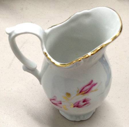 TIR682 Creamer