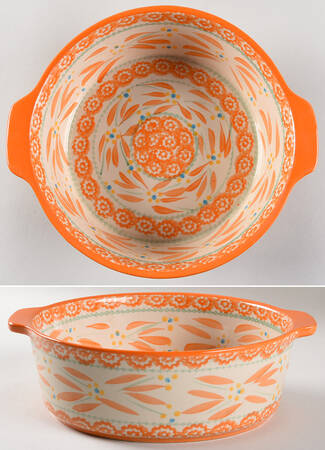 Old World Orange Spice 10" Round Handled Baker