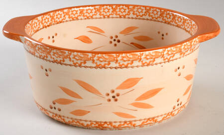 Old World Orange Spice 9" Round Handled Baker