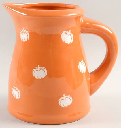 Pumpkin 32 Oz Pitcher