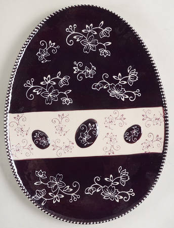 Floral Lace Eggplant 11" Egg Shape Plate