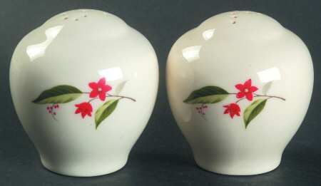 Woodvine Salt & Pepper Set