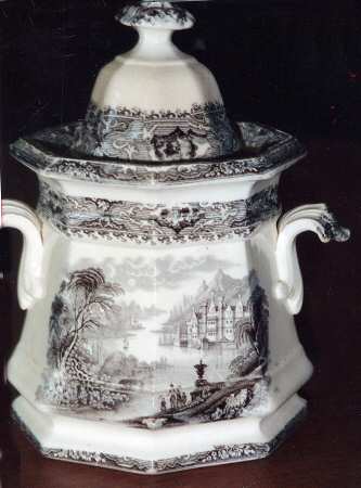 Venture Sugar Bowl & Lid by Robert Beswick