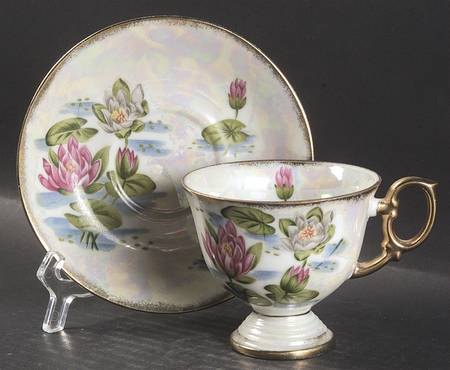 Flower of the Month Footed Cup & Saucer Set