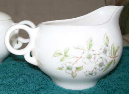 UNI198 Creamer
