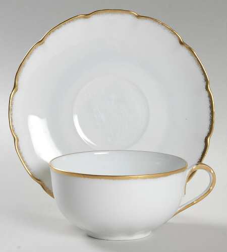 VTO29 Flat Cup & Saucer Set