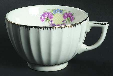Bridal Wreath Flat Cup